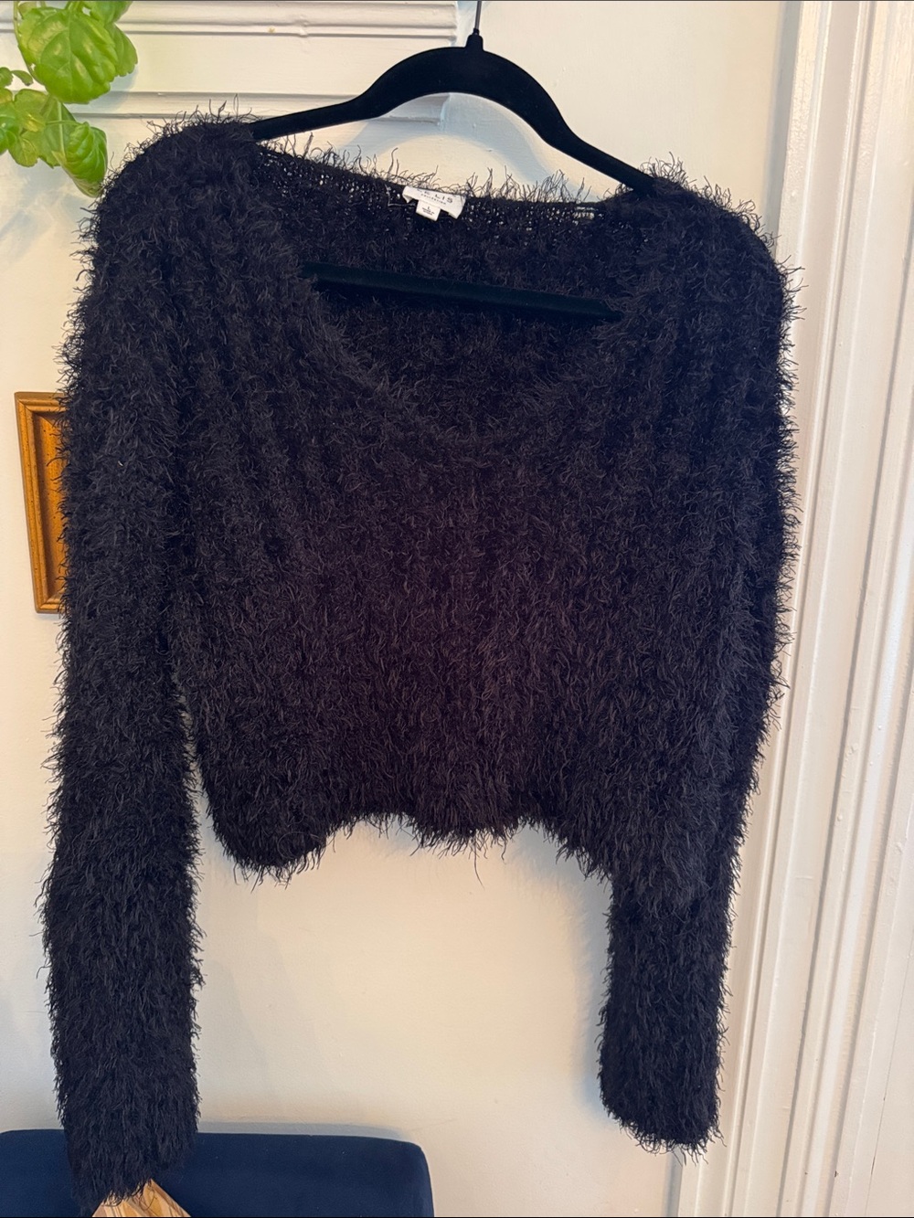 LE LIS Fuzzy Crop Sweater - Black - Eyelash Fringe Cozy Large V Neck